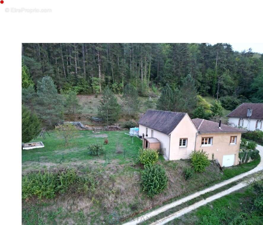 Maison à LE BUGUE