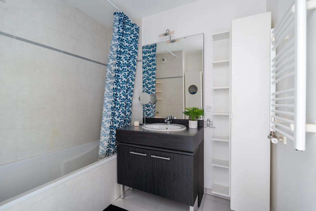 Appartement à MARSEILLE-13E