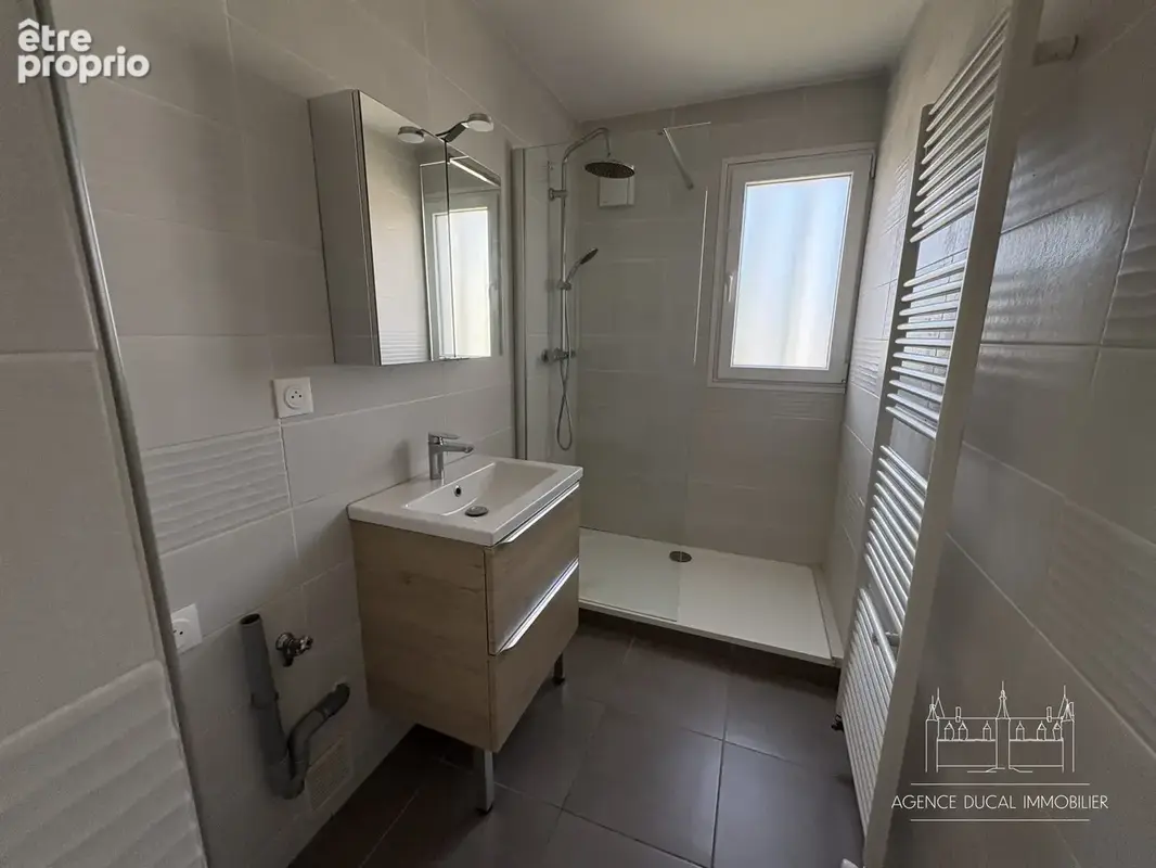 Appartement 3 pièces 55 m² à vendre à Nevers (58000) - photo 8