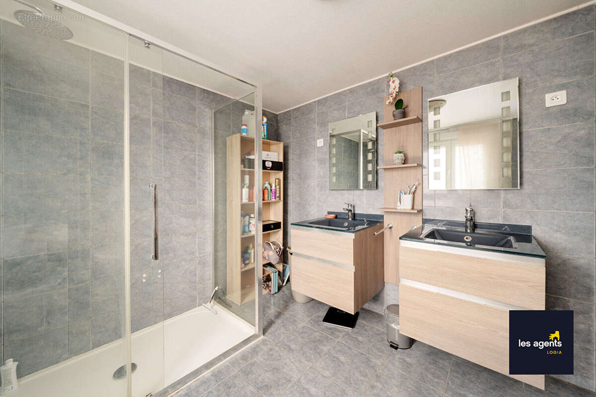 Maison à NEUVES-MAISONS