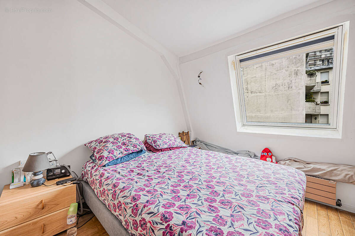 Appartement Paris 4 pièce(s) 75.33 m2 - photo 8