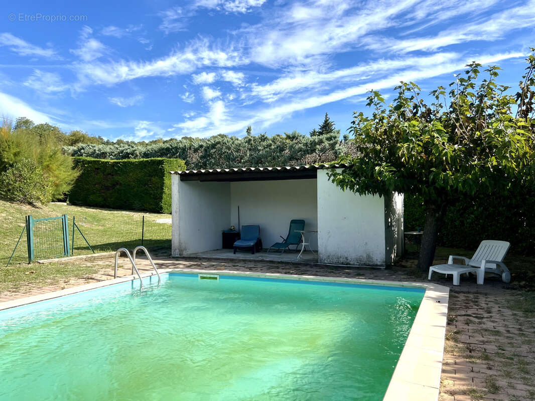 Maison à ROCHEMAURE