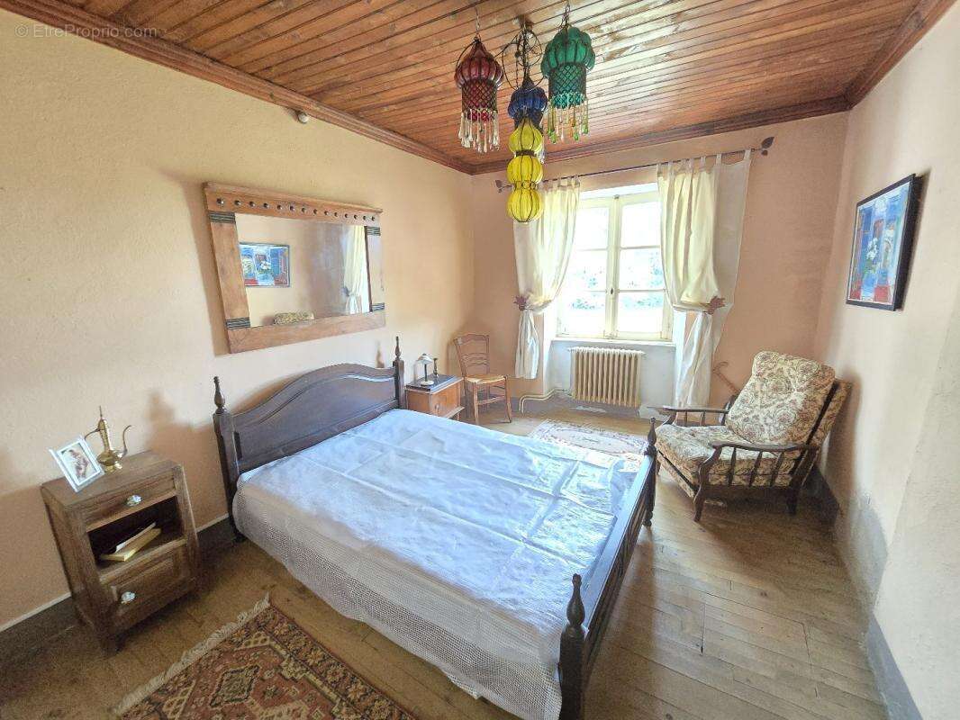 Maison à DURENQUE
