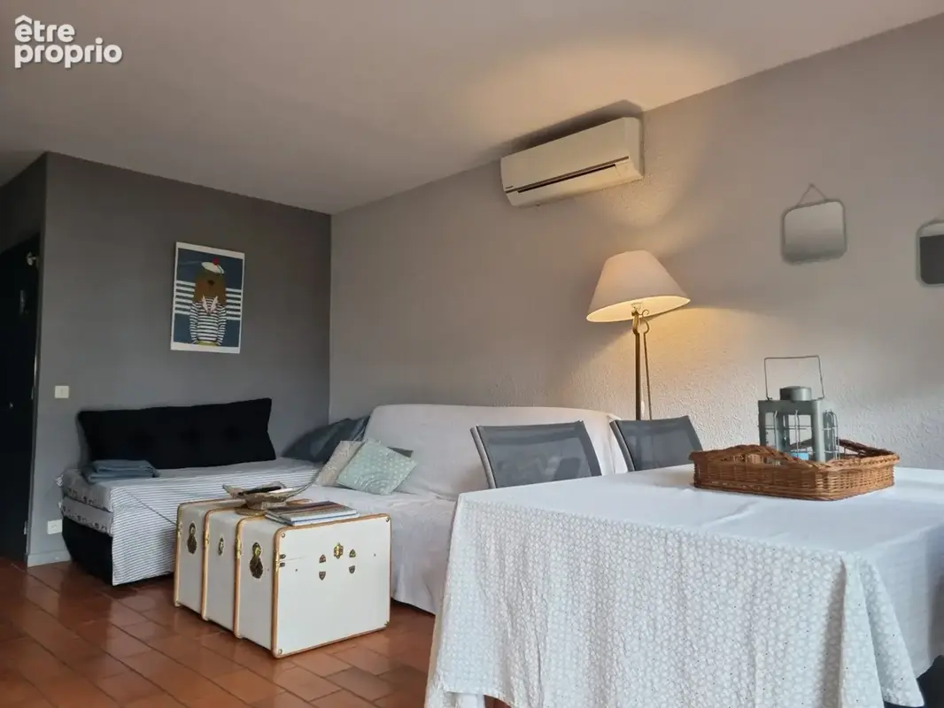A vendre - gruissan - les hauteurs - secteur tres recherche - pavillon 2 chambres - grande terrasse - parking - photo 8
