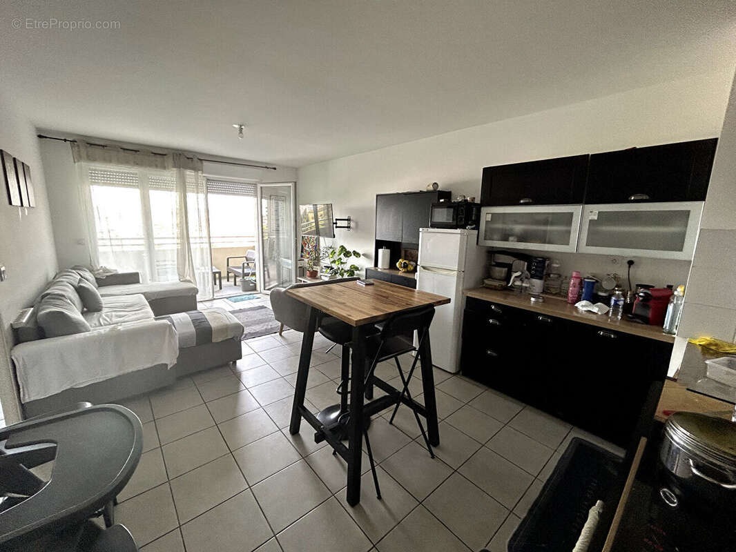Appartement à MARSEILLE-15E