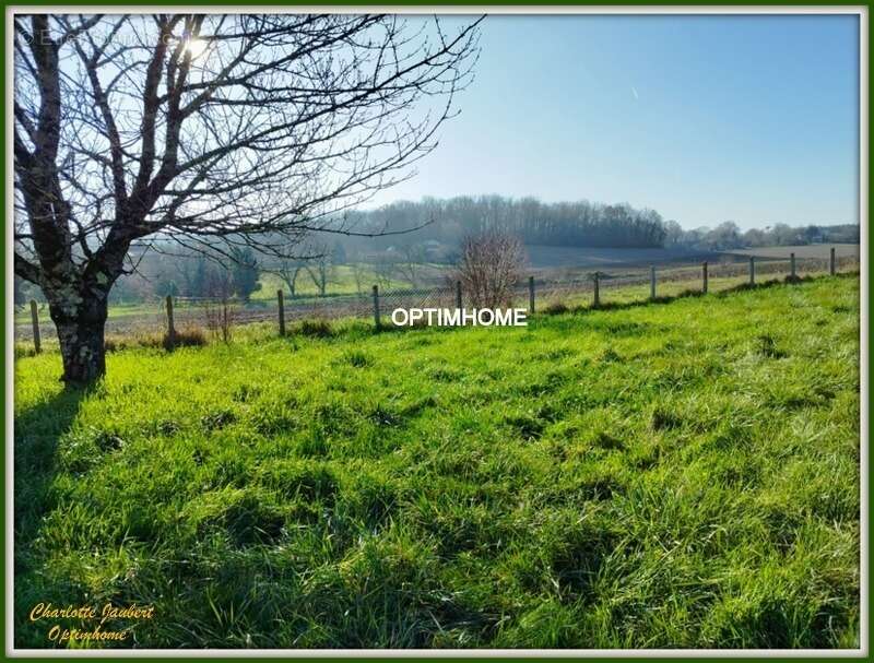Maison à AUBETERRE-SUR-DRONNE