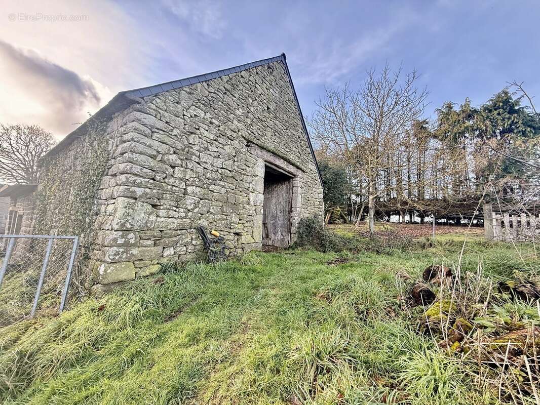 Maison à GUEHENNO