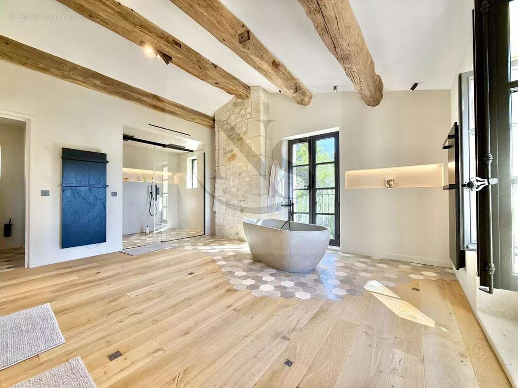 Maison à MAUSSANE-LES-ALPILLES