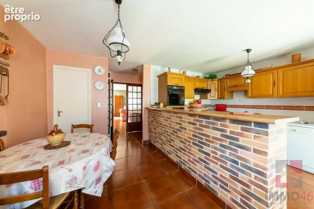Maison 11 pièces 215 m² à vendre à Parnac (46140) - photo 5