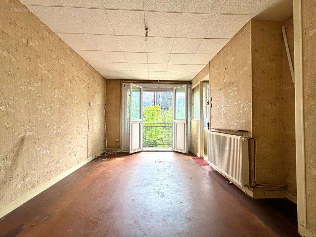 Appartement à MAISONS-ALFORT
