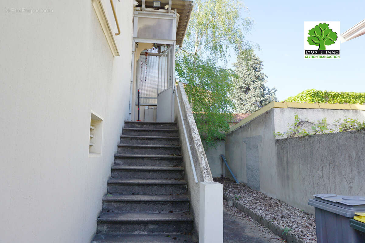 Maison à BRON