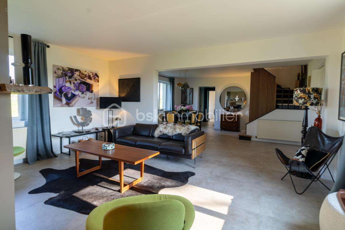 Maison à PONT-L'EVEQUE