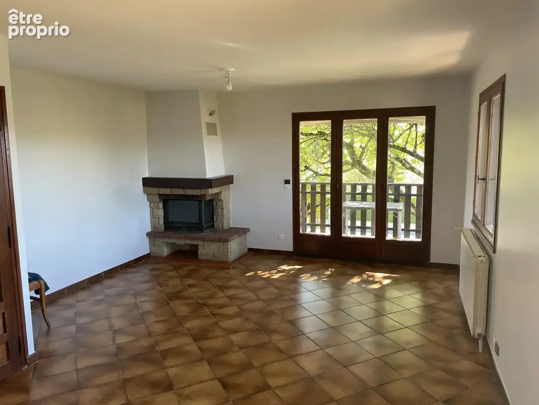 Maison avec 3 chambres en vente 499000 € à La Balme-De-Sillingy (74) - photo 5