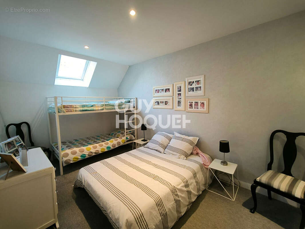 Maison à SAINT-GUINOUX