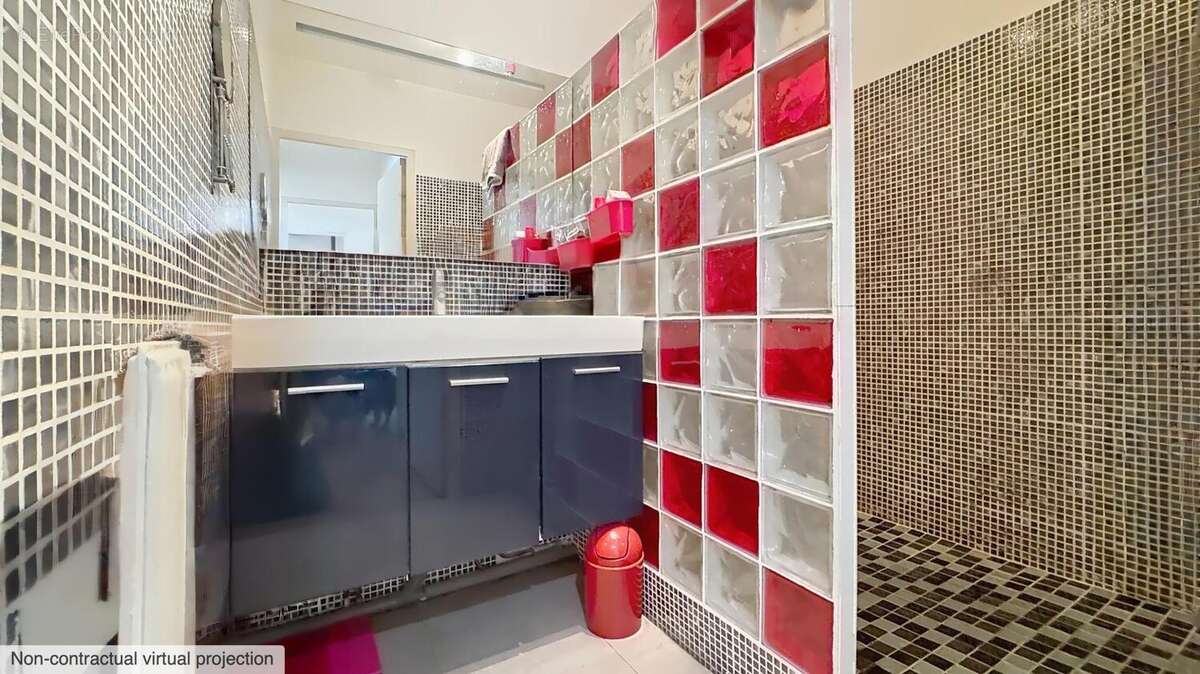 Photo 8 - Appartement à MARSEILLE-9E