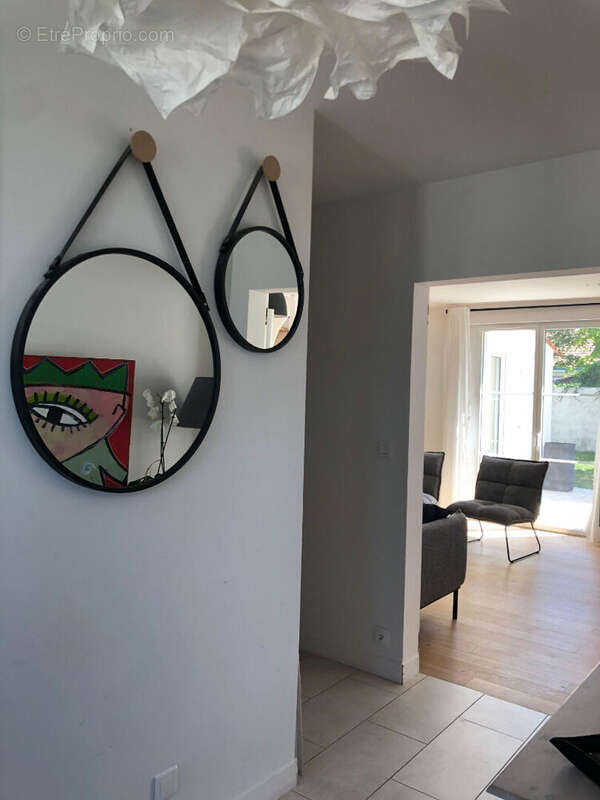 Maison familiale rénovée - 172 m², suite parentale, beaux volumes et jardin au calme - Les Sorinières - photo 9