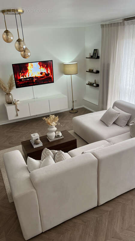 Appartement à SURVILLIERS