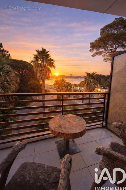 Photo 2 - Appartement à FREJUS