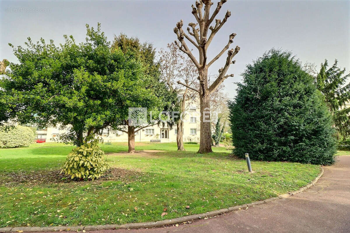Appartement à RUEIL-MALMAISON