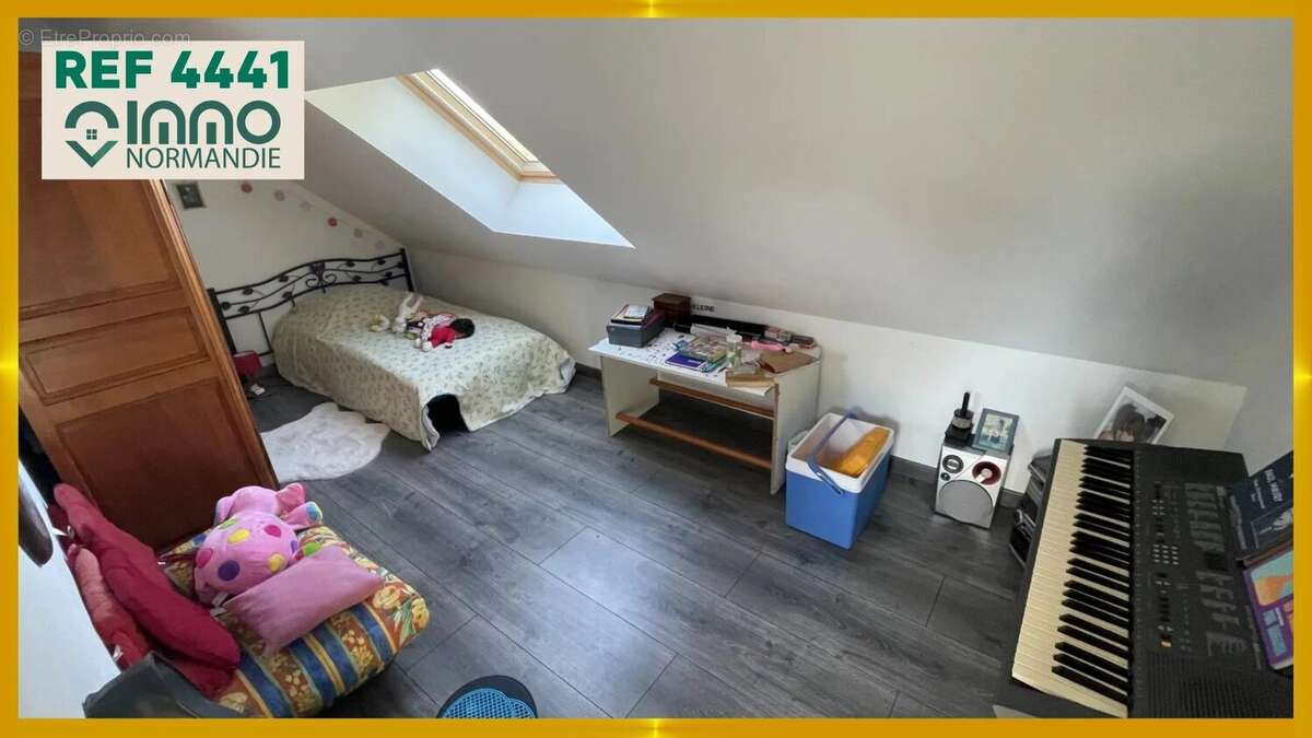 Maison à NASSANDRES