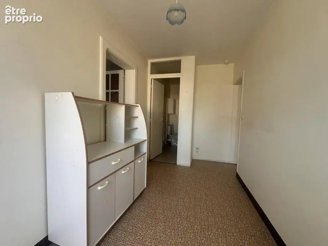 Appartement 130 m² à Le Palais-Sur-Vienne  - photo 5