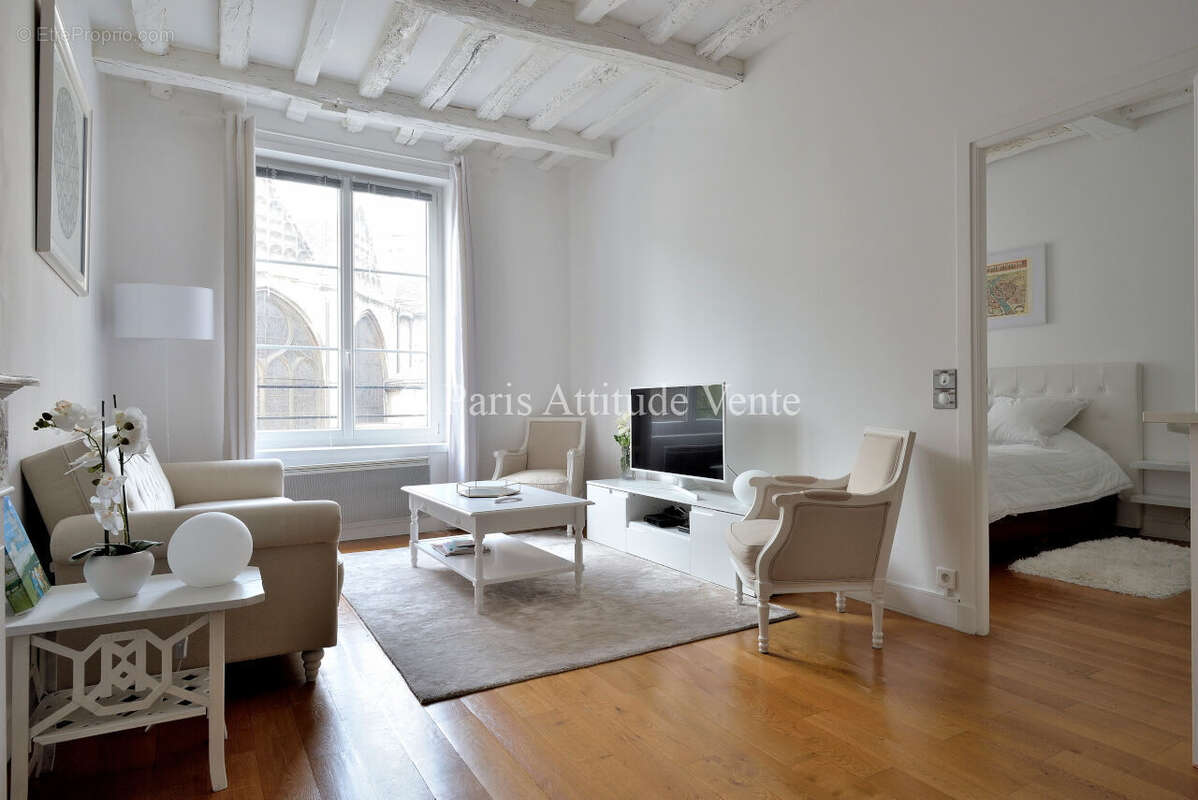 Appartement à PARIS-5E