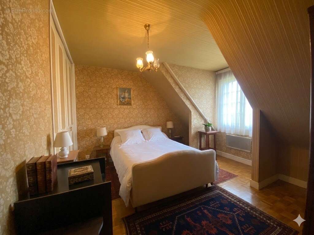 Maison à BENNECOURT