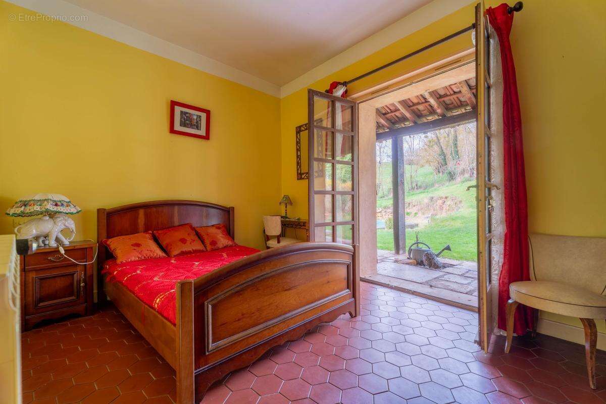 Maison à BULLY
