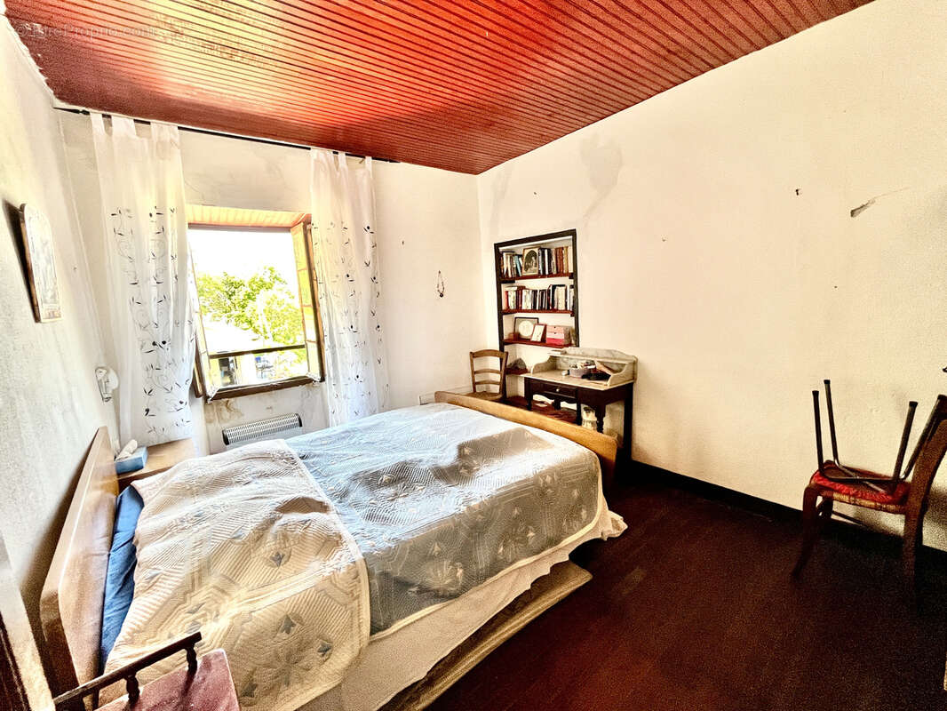 Appartement à VALLE-DI-ROSTINO