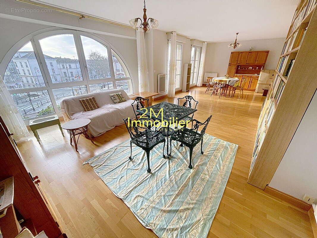 Appartement à MELUN