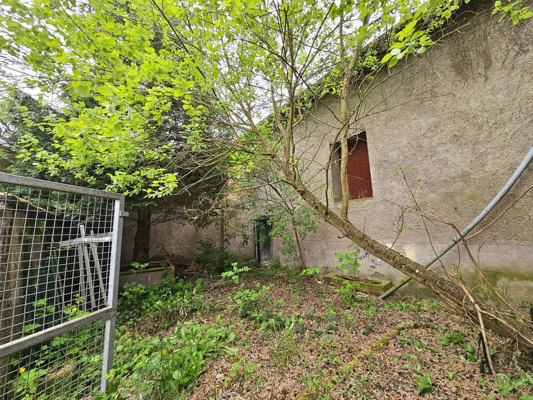 Maison à XERMAMENIL