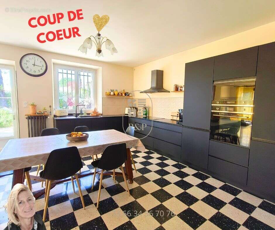 Maison à UZES