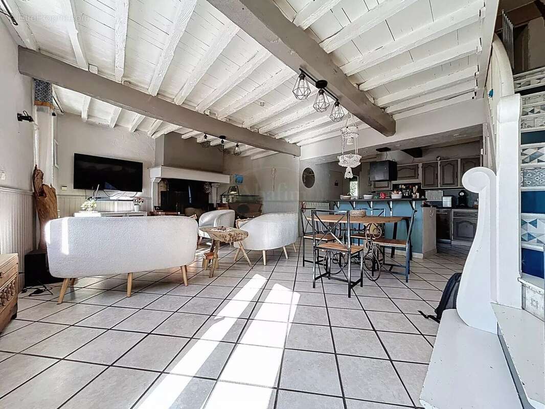 Maison à LABARTHE-RIVIERE