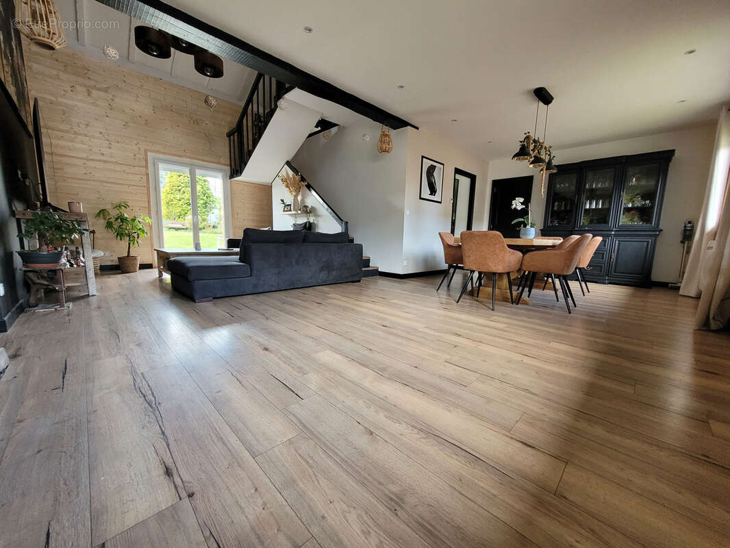 Maison à BOUVIGNY-BOYEFFLES