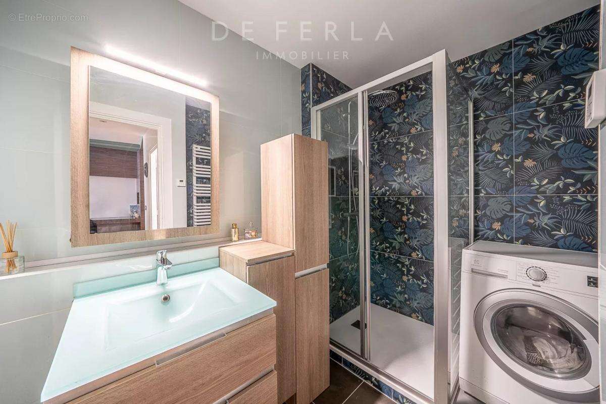 Appartement à PARIS-7E