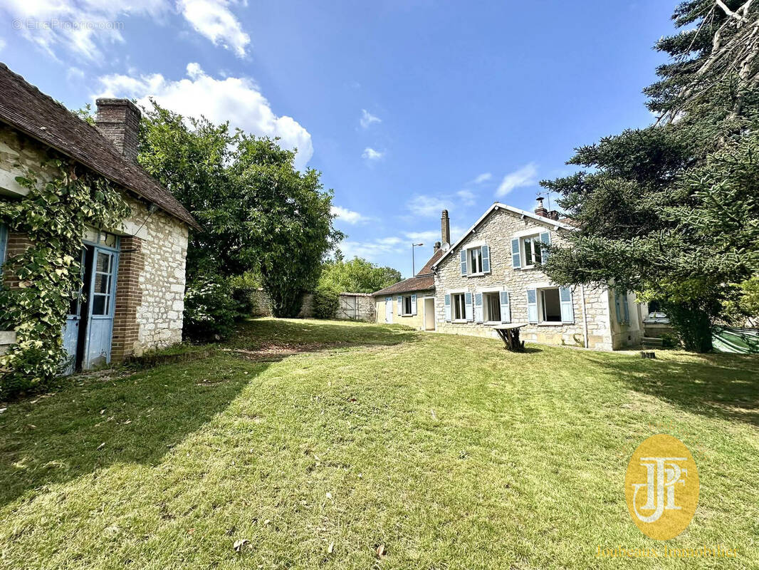 Maison à SAINT-PIERRE-DE-BAILLEUL