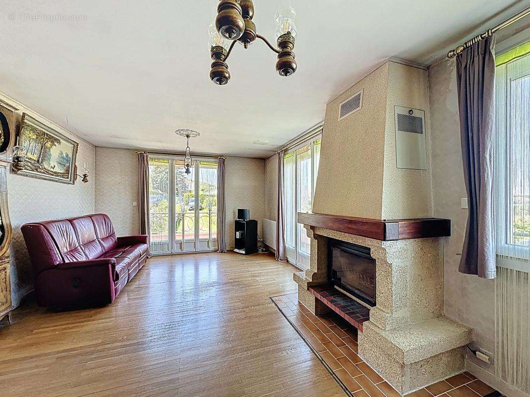 Maison à LOIRE-SUR-RHONE