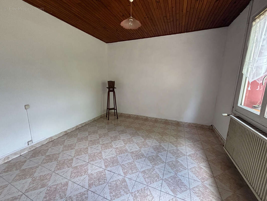 Maison à MONTPON-MENESTEROL