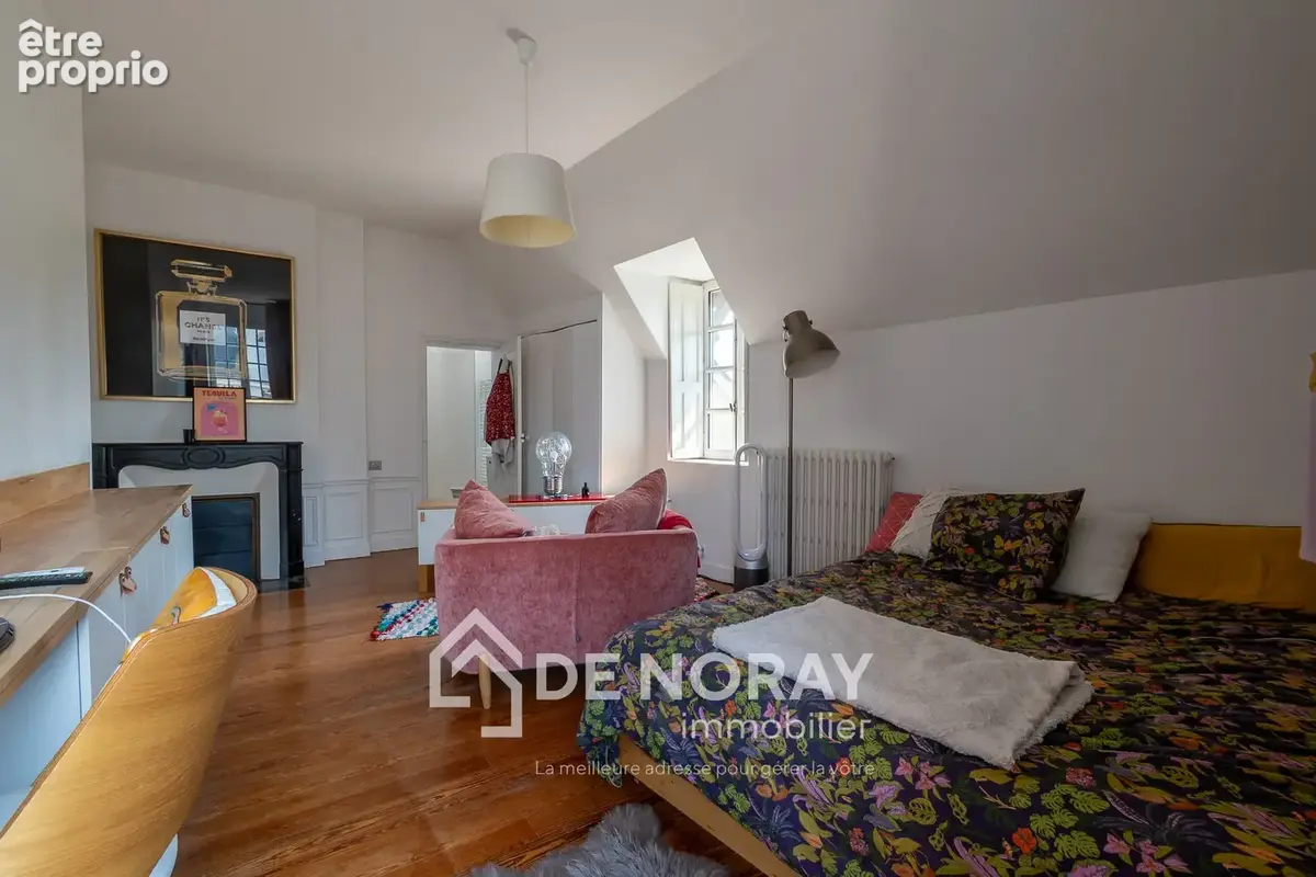 Propriété rare clos de mur 180m2 environ 4 chambres piscine et garage clos de mur - photo 14