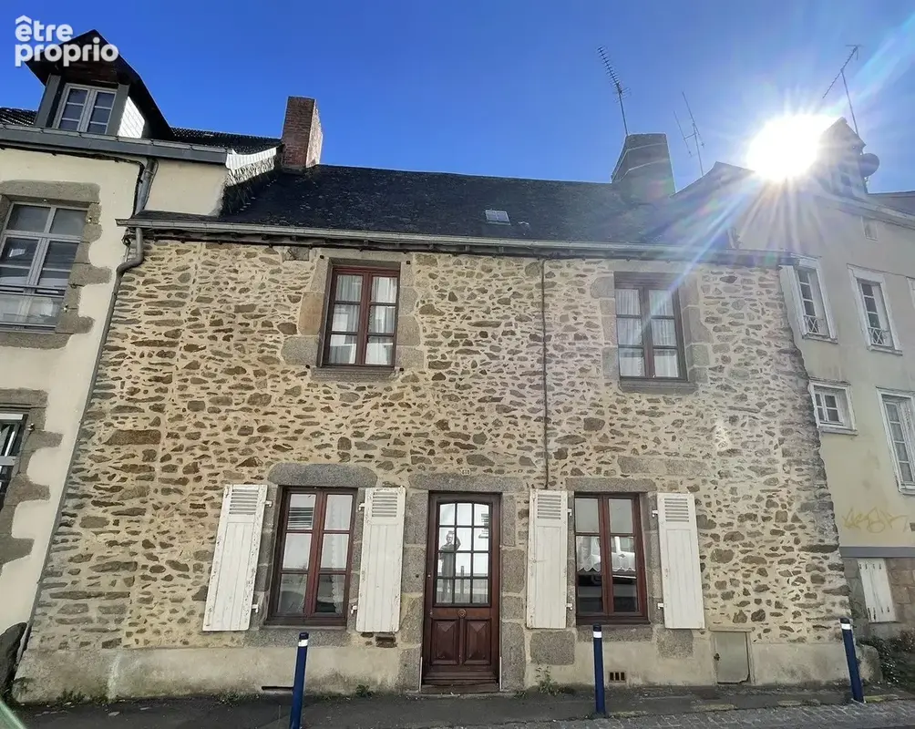 Maison 6 pièces 135 m² à vendre à Mayenne (53100) - photo 2