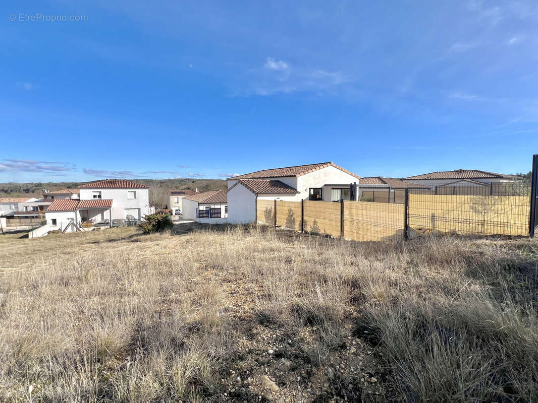 Terrain à LA CALMETTE