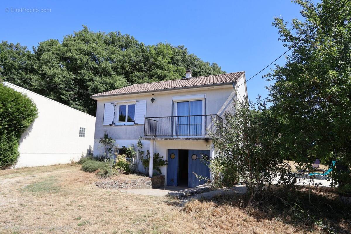 Maison à BRANNAY