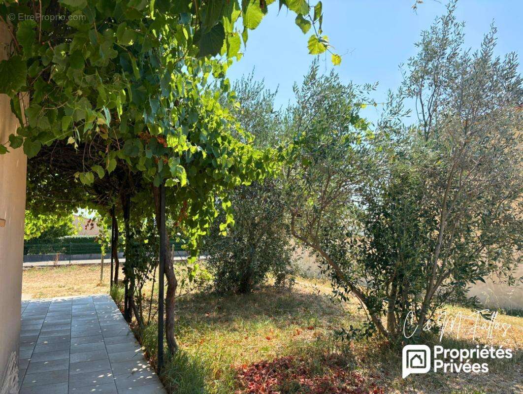 Maison familiale -3 chambres- garage 54 m² - TRAVAILLAN - photo 7