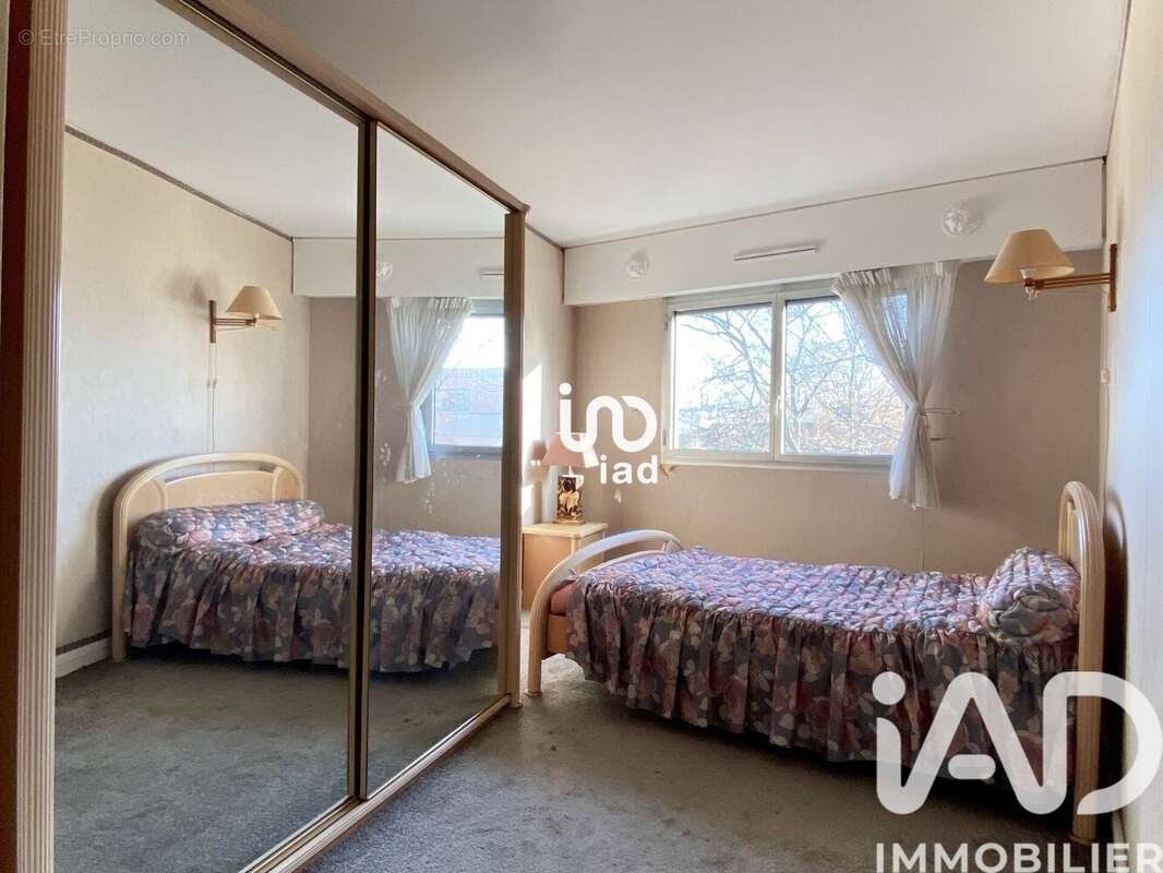 Photo 8 - Appartement à LIVRY-GARGAN