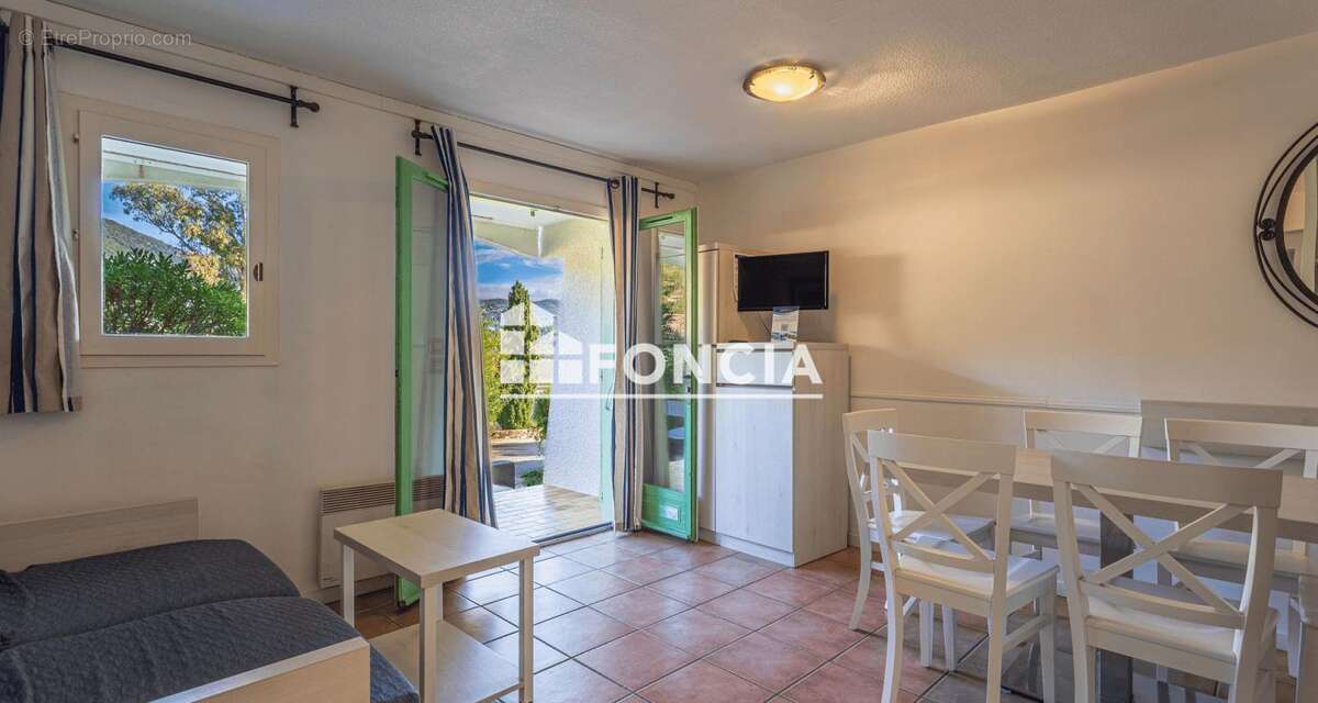 Pramousquier Plage  - Appartement 3 pièces dans Résidence de tourisme  avec piscine et accès plage - photo 2