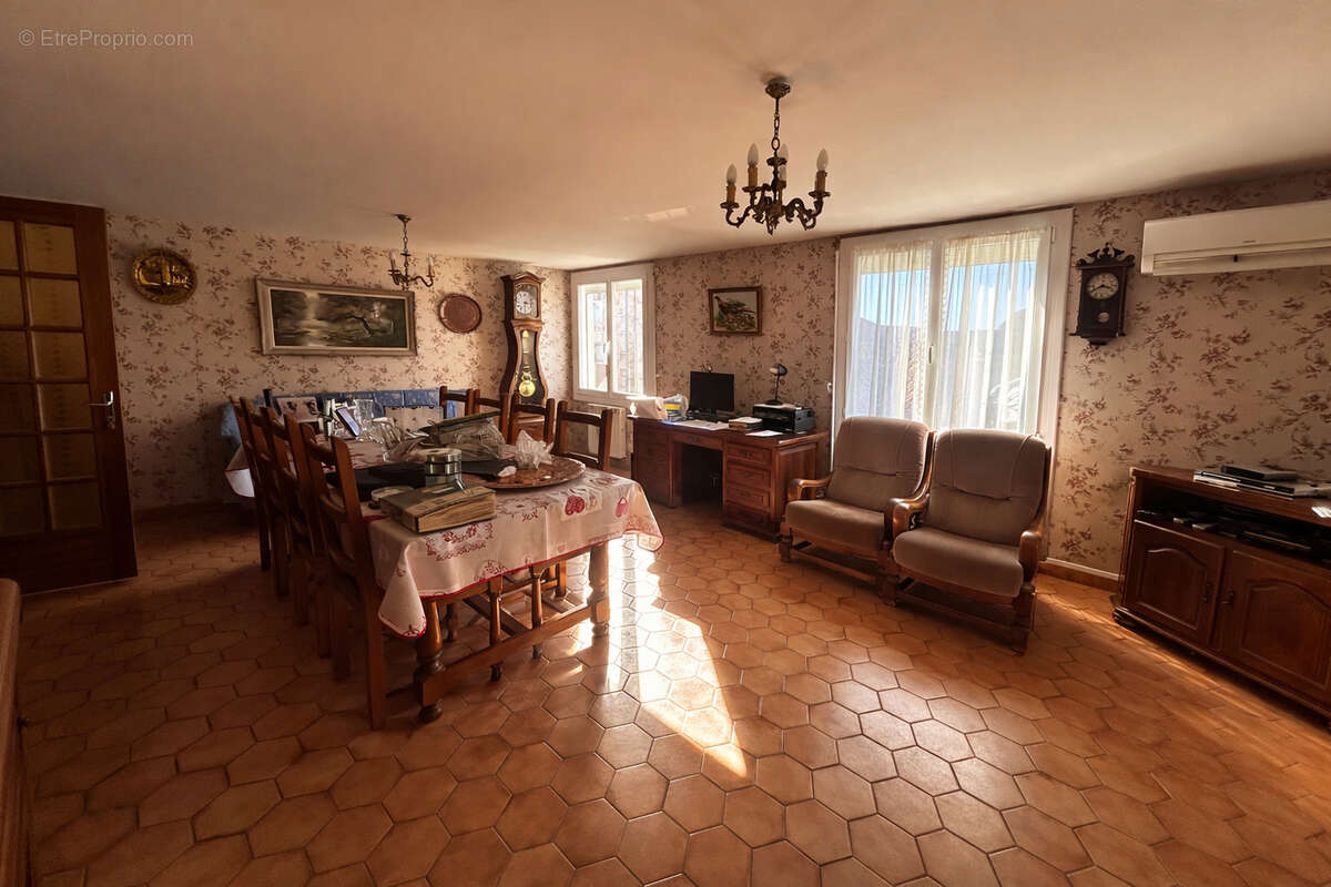 Maison à FOURAS