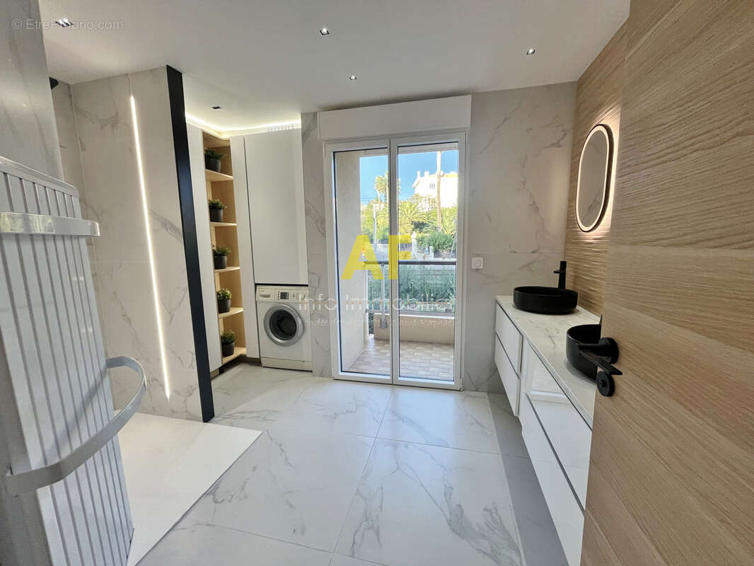 Appartement à SAINT-RAPHAEL
