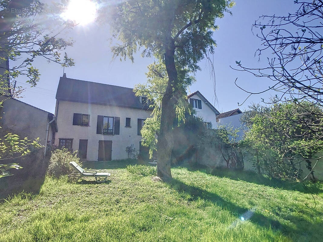 Maison à RUEIL-MALMAISON