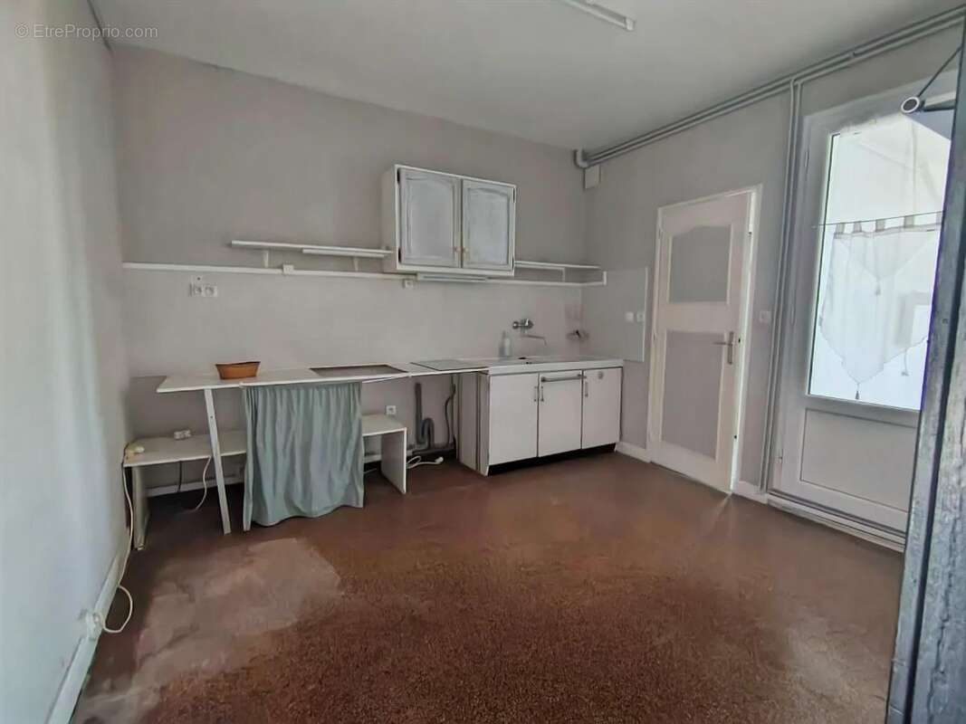 Maison à MEZIDON-CANON