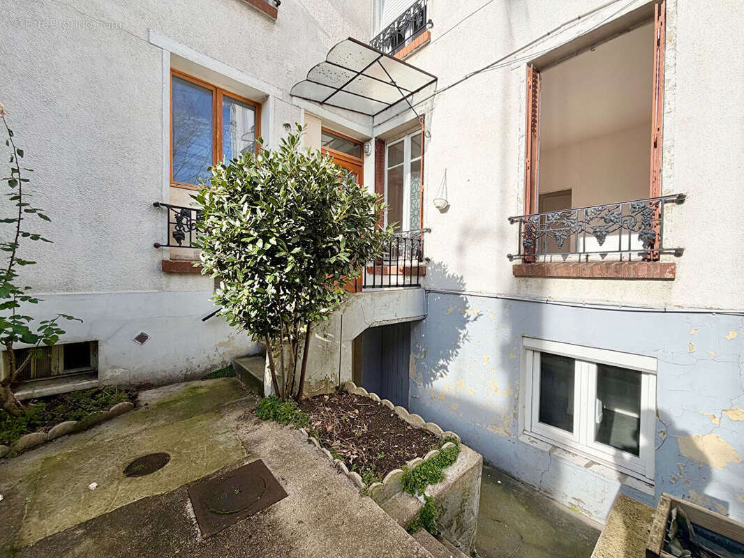 Appartement à FONTENAY-SOUS-BOIS
